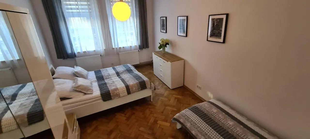 Apartament Zamkowa Street. *Wawel*Ice *Bulwary Wislane Apartment Krakow 0*,